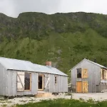 Дом отдыха Lofoten - The Steamery *