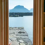 Lofoten - The Steamery Kvalnes (Vestvagoy)