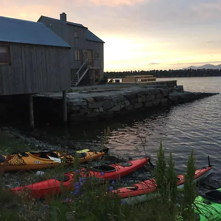 Lofoten - The Steamery Semesterbostad *